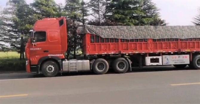 產(chǎn)品可靠、服務(wù)貼心！煙臺(tái)卡友點(diǎn)贊豪沃T7H