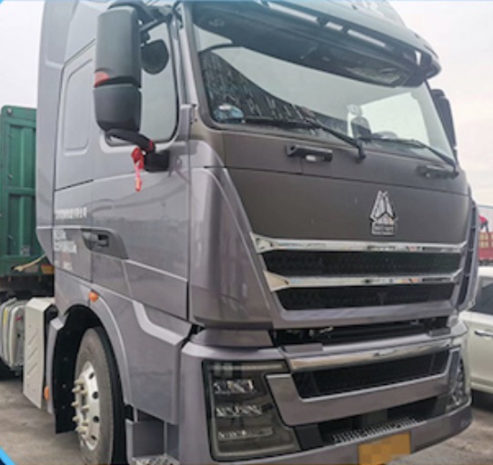 豪沃TH7+濰柴610超T動(dòng)力，首戰(zhàn)百公里油耗僅30.1L！