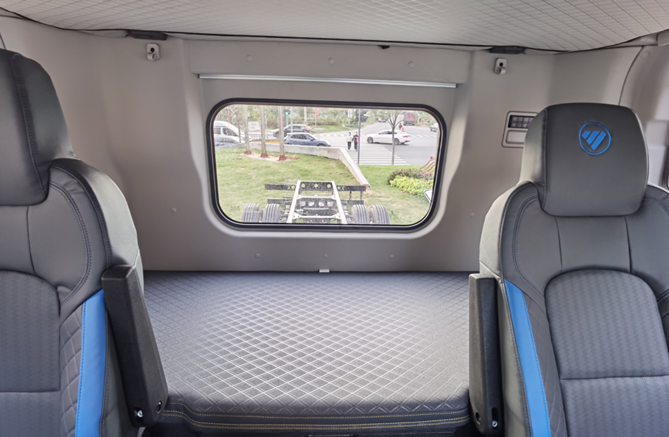 副本定【商車邦】快遞迭代 全面煥新 歐航第三代超級中卡有哪些技術升級？_jm_jm(1)929.png