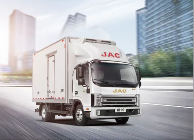 夏日冷鏈運輸忙，江淮1卡冷鏈1號提供高價值出行方案