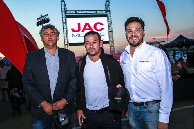 是伙伴，也是圓夢人，智利卡友攜手國際帥鈴實(shí)現(xiàn)人生轉(zhuǎn)變