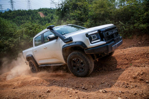 成都車展開啟“魔盒”，江鈴大道憑實(shí)力與用戶共赴熱愛！