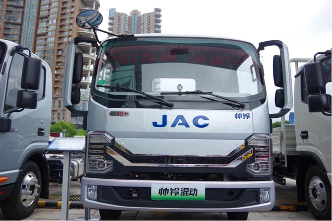 行業首家！江淮1卡P1+P3混動技術路線帥鈴HS6混動新品曝光