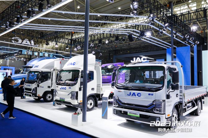 新戰略、新技術、新產品！江淮1卡“星鏈1號”構筑技術創新高地