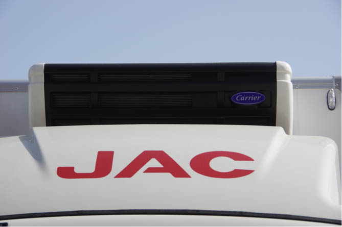 扎根冷鏈運(yùn)輸多年，邯鄲么老板為何最鐘情江淮1卡帥鈴冷藏車？