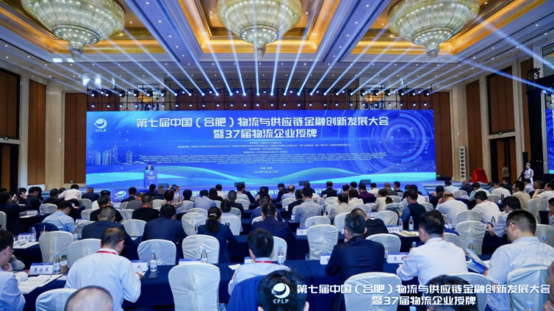 ?驚艷全場(chǎng)！數(shù)百A級(jí)物流企業(yè)聚焦的鑫源E3詮釋“安逸好大方”