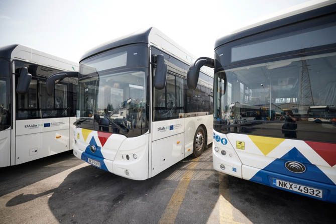 首批！希臘總理歡迎宇通電動(dòng)公交車投入運(yùn)營(yíng)