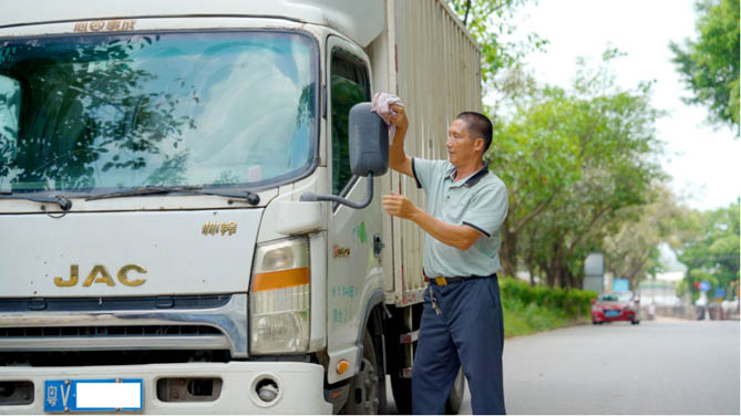 美荔東莞，給荔中國(guó)！江淮1卡“物產(chǎn)中國(guó) 百萬(wàn)同行”廣東東莞站發(fā)車