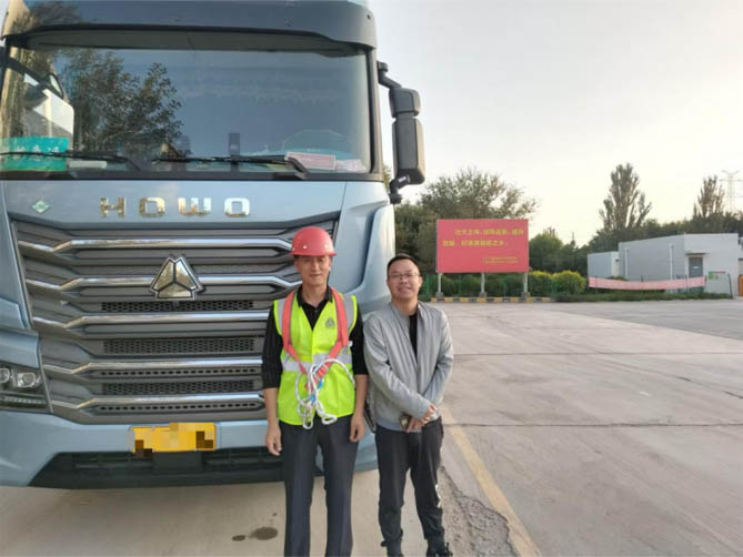 中國重汽豪沃TS7燃氣車：護航鮮奶運輸 鑄就品質之選