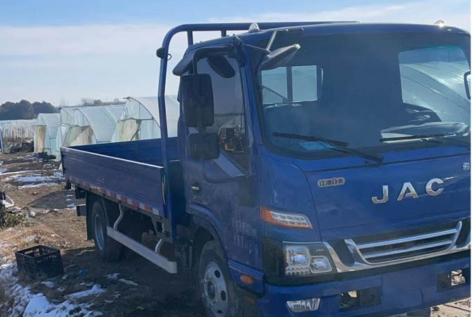 收割機蔬菜運輸兩不誤 安徽霍邱曹老板與駿鈴A8一路向前