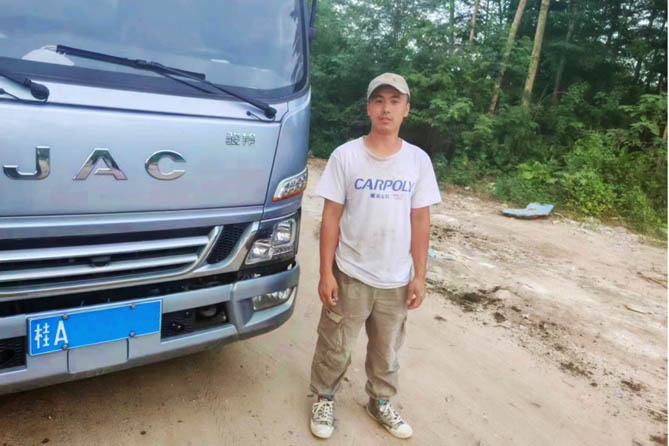 不想打工了怎么辦？廣西北海劉老板選擇江淮1卡駿鈴，生活大變樣