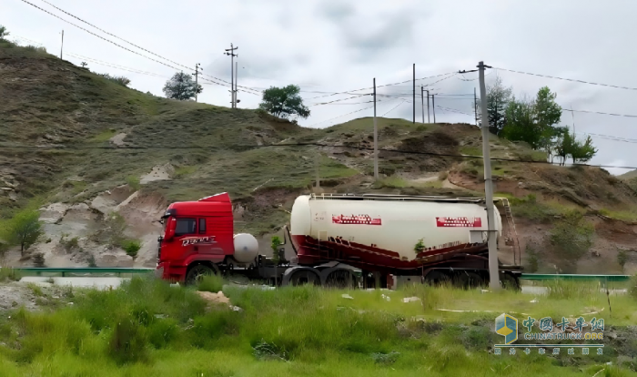 陜汽德御Q300S節氣賽西北賽區激戰正酣